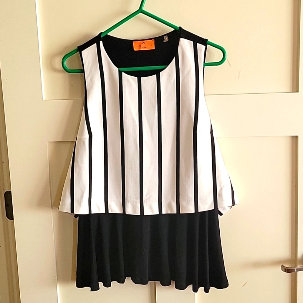 Layered Top